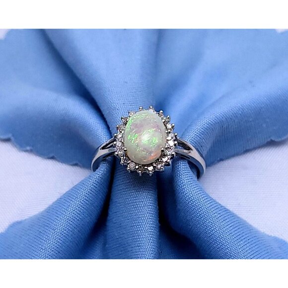 Beautiful 14K Karat Solid White Gold Designer White Opal & Diamond Ring - Size 7 - Picture 7 of 16
